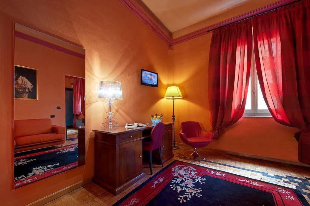 Grand Hotel Nizza Et Suisse مونتيكاتيني تيرمي المظهر الخارجي الصورة